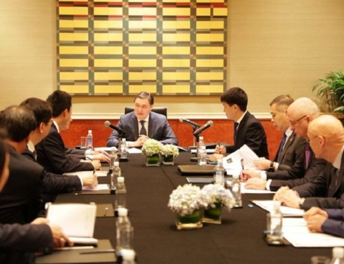 阿斯哈尔•马明在北京举行一系列会晤讨论哈中联合投资计划